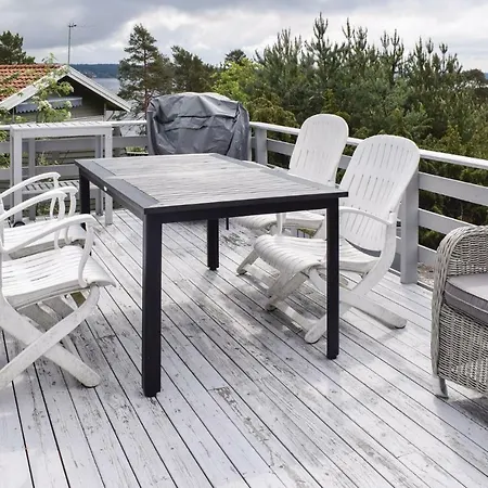 Two-bedroom In Feriehus